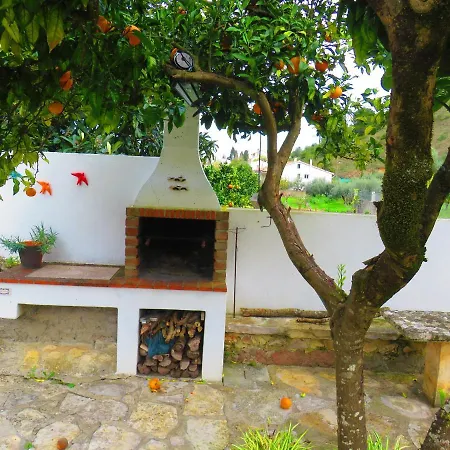 Charming House In With Shared Pool Сasa de vacaciones Porto de Mós