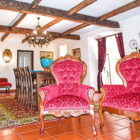 Casa vacanze Charming House In With Shared Pool *